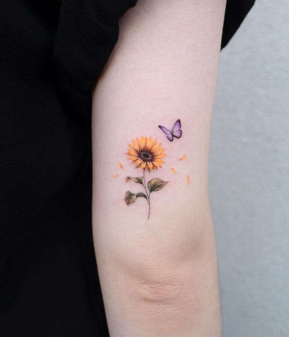 Sunflower and butterfly tatuaje