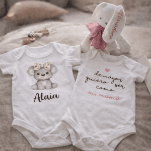 Set peluche + dos bodies personalizados